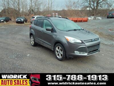 2013 Ford Escape SE   - Photo 1 - Watertown, NY 13601