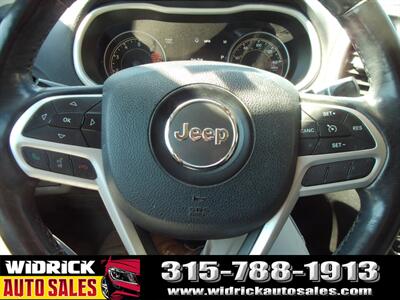 2017 Jeep Cherokee Limited   - Photo 8 - Watertown, NY 13601