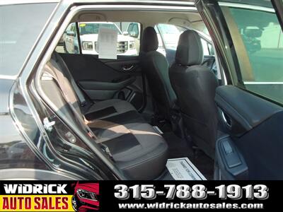 2021 Subaru Outback Premium   - Photo 5 - Watertown, NY 13601