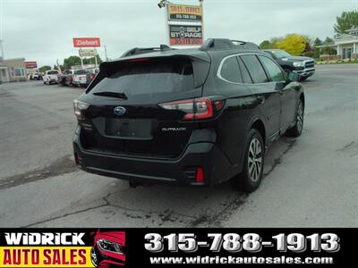 2021 Subaru Outback Premium   - Photo 13 - Watertown, NY 13601