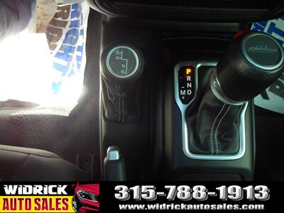 2020 Jeep Gladiator Overland   - Photo 12 - Watertown, NY 13601