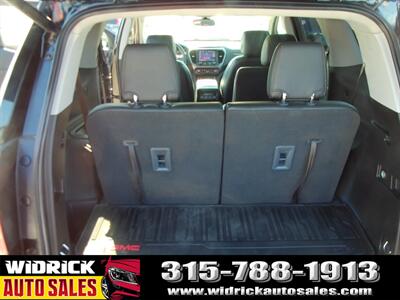 2021 GMC Acadia AT4   - Photo 6 - Watertown, NY 13601