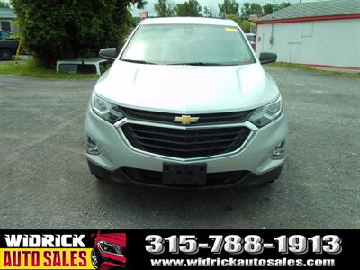 2021 Chevrolet Equinox LS   - Photo 2 - Watertown, NY 13601