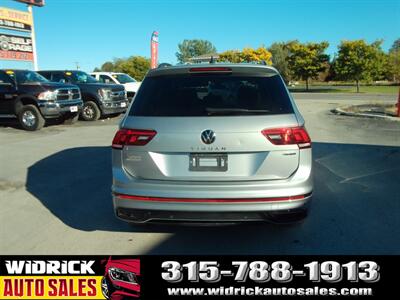 2022 Volkswagen Tiguan 2.0T SE R-Line Black   - Photo 16 - Watertown, NY 13601