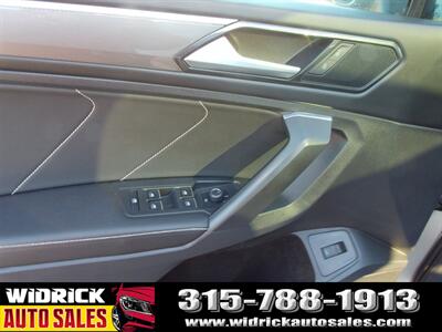 2022 Volkswagen Tiguan 2.0T SE R-Line Black   - Photo 9 - Watertown, NY 13601