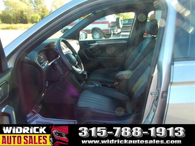 2022 Volkswagen Tiguan 2.0T SE R-Line Black   - Photo 4 - Watertown, NY 13601