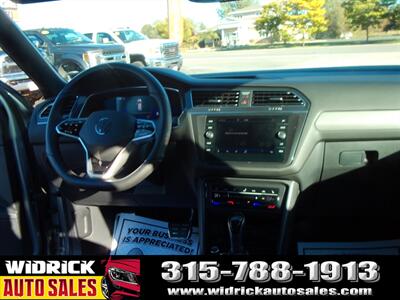 2022 Volkswagen Tiguan 2.0T SE R-Line Black   - Photo 6 - Watertown, NY 13601