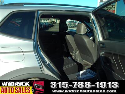 2022 Volkswagen Tiguan 2.0T SE R-Line Black   - Photo 5 - Watertown, NY 13601