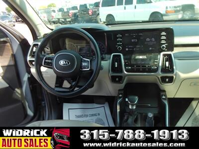 2021 Kia Sorento EX   - Photo 4 - Watertown, NY 13601