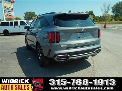 2021 Kia Sorento EX   - Photo 19 - Watertown, NY 13601