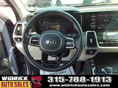 2021 Kia Sorento EX   - Photo 5 - Watertown, NY 13601