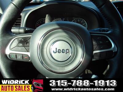 2023 Jeep Renegade Latitude   - Photo 8 - Watertown, NY 13601