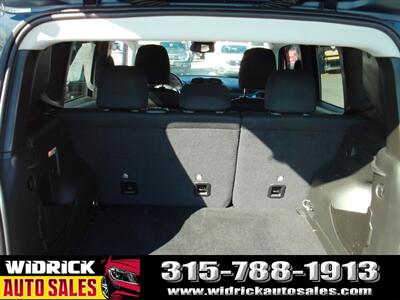 2023 Jeep Renegade Latitude   - Photo 6 - Watertown, NY 13601