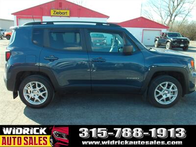 2023 Jeep Renegade Latitude   - Photo 14 - Watertown, NY 13601
