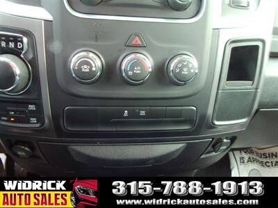 2024 RAM 1500 Classic SLT - Photo 8 - Watertown, NY 13601