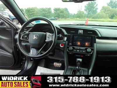 2019 Honda Civic Sport Touring   - Photo 6 - Watertown, NY 13601