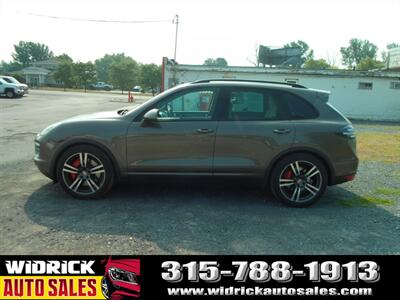2011 Porsche Cayenne Turbo   - Photo 8 - Watertown, NY 13601