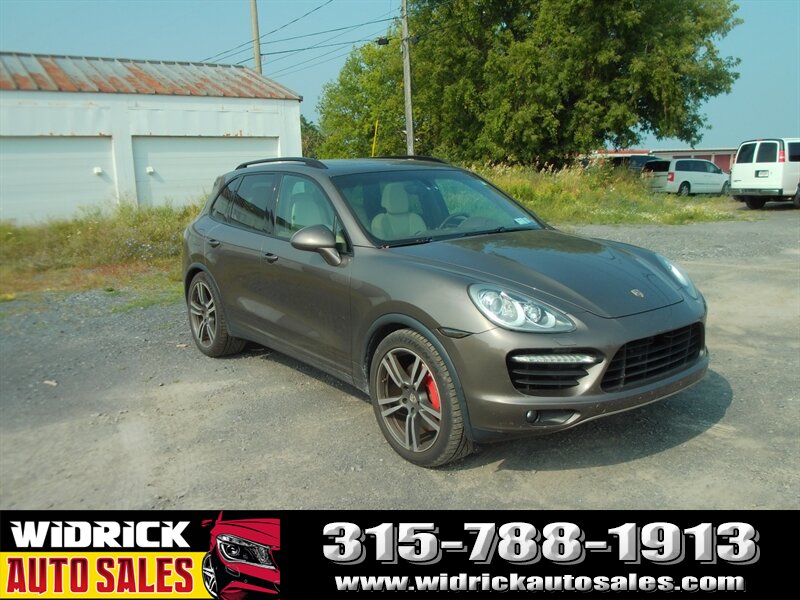 2011 Porsche Cayenne Turbo  