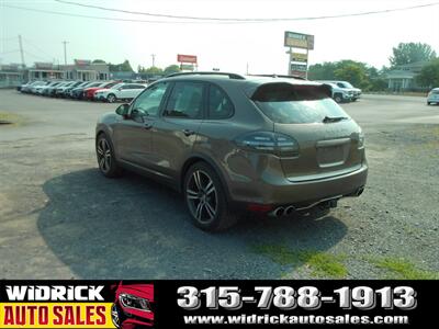 2011 Porsche Cayenne Turbo   - Photo 7 - Watertown, NY 13601