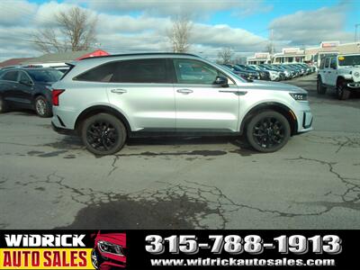 2022 Kia Sorento SX   - Photo 4 - Watertown, NY 13601