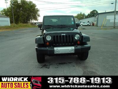 2013 Jeep Wrangler Unlimited Sahara   - Photo 2 - Watertown, NY 13601