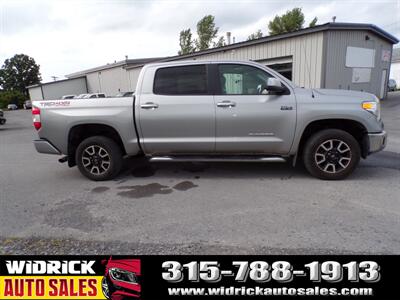 2016 Toyota Tundra Limited CrewMax   - Photo 10 - Watertown, NY 13601