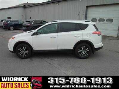 2018 Toyota RAV4 LE - Photo 7 - Watertown, NY 13601