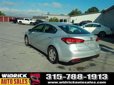 2017 Kia Forte LX - Photo 7 - Watertown, NY 13601