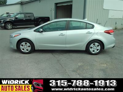 2017 Kia Forte LX - Photo 16 - Watertown, NY 13601