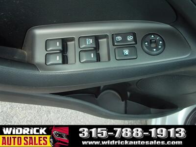 2017 Kia Forte LX - Photo 9 - Watertown, NY 13601