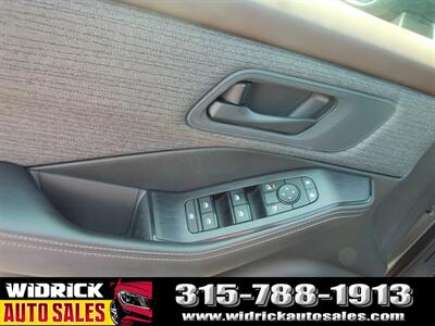 2021 Nissan Rogue S   - Photo 10 - Watertown, NY 13601