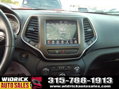 2019 Jeep Cherokee Trailhawk - Photo 8 - Watertown, NY 13601