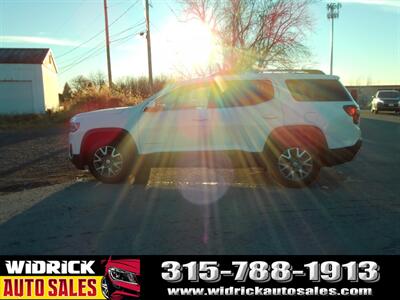 2021 GMC Acadia SLT   - Photo 8 - Watertown, NY 13601