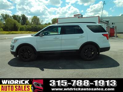2017 Ford Explorer XLT   - Photo 8 - Watertown, NY 13601