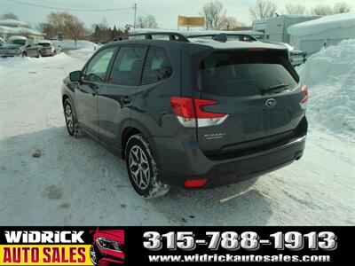 2022 Subaru Forester Premium   - Photo 7 - Watertown, NY 13601