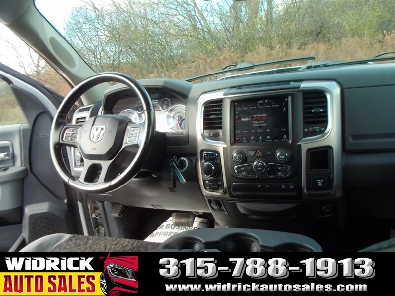 2019 Ram 1500 Classic Big Horn photo 4