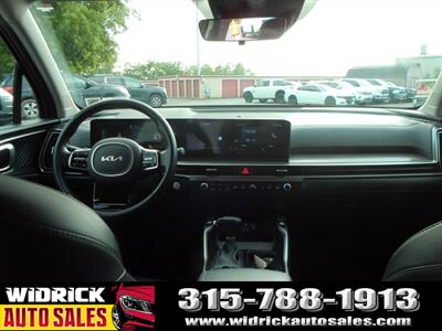 2025 Kia Sorento S - Photo 8 - Watertown, NY 13601