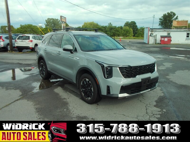 2025 Kia Sorento S   - Photo 1 - Watertown, NY 13601