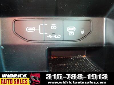 2025 Kia Sorento S - Photo 17 - Watertown, NY 13601