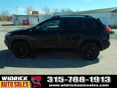 2017 Jeep Cherokee Trailhawk   - Photo 16 - Watertown, NY 13601