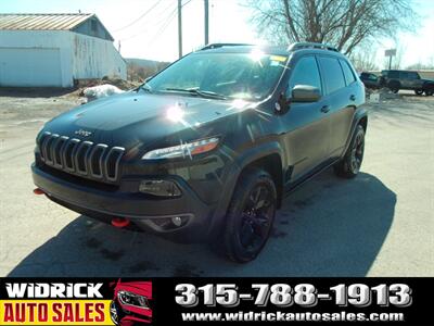 2017 Jeep Cherokee Trailhawk   - Photo 3 - Watertown, NY 13601