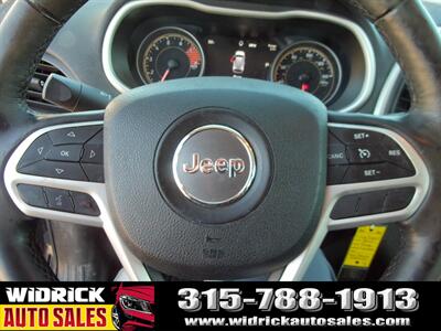 2017 Jeep Cherokee Trailhawk   - Photo 7 - Watertown, NY 13601
