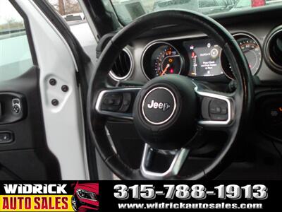 2020 Jeep Wrangler Unlimited Sahara   - Photo 7 - Watertown, NY 13601