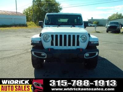 2020 Jeep Wrangler Unlimited Sahara   - Photo 2 - Watertown, NY 13601