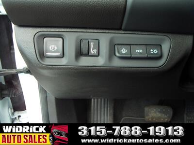 2023 GMC Acadia Denali - Photo 12 - Watertown, NY 13601