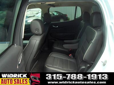 2023 GMC Acadia Denali - Photo 4 - Watertown, NY 13601