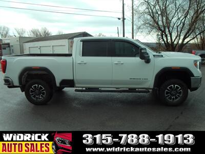 2021 GMC Sierra 2500 SLE   - Photo 4 - Watertown, NY 13601