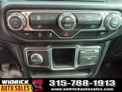2022 Jeep Gladiator Sport   - Photo 10 - Watertown, NY 13601