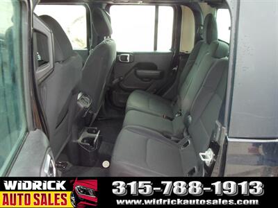 2022 Jeep Gladiator Sport   - Photo 6 - Watertown, NY 13601