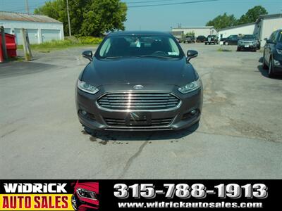 2015 Ford Fusion SE   - Photo 2 - Watertown, NY 13601